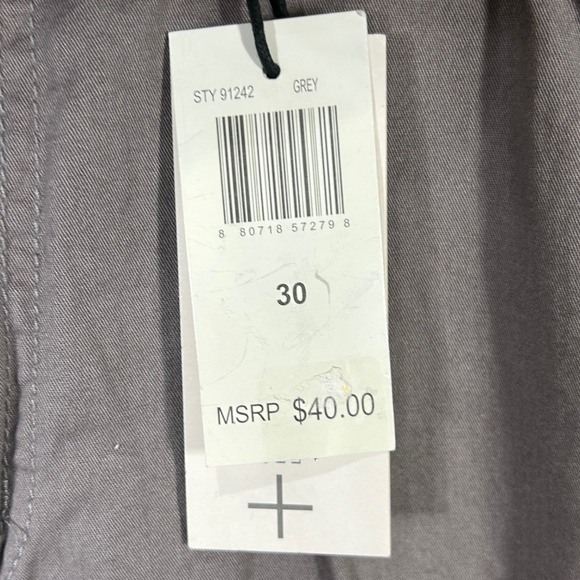 PJ MARK Men's Grey Cargo Shorts with Belt Size 30 Cotton Flat Front NWT - Picture 5 of 11